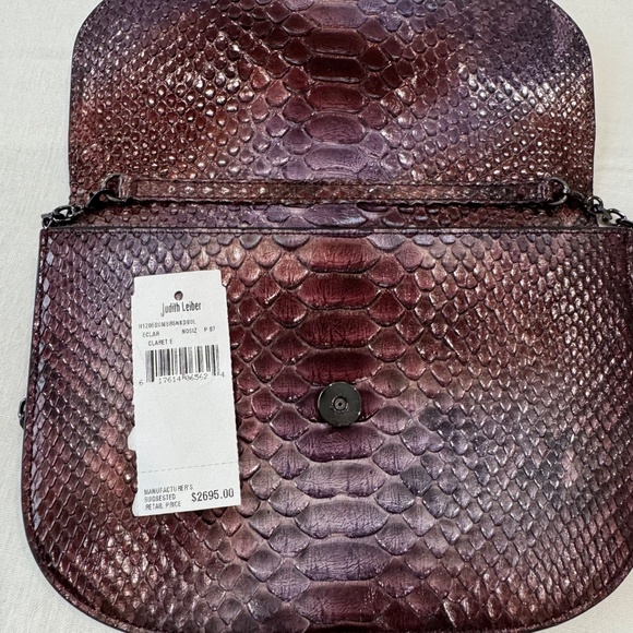 Judith Leiber evening purse - Picture 5 of 5